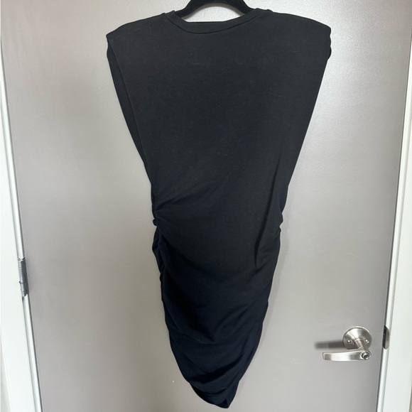 Black Sleeveless Dress with Ruched Sides and Shoulder Pads - Picture 5 of 7